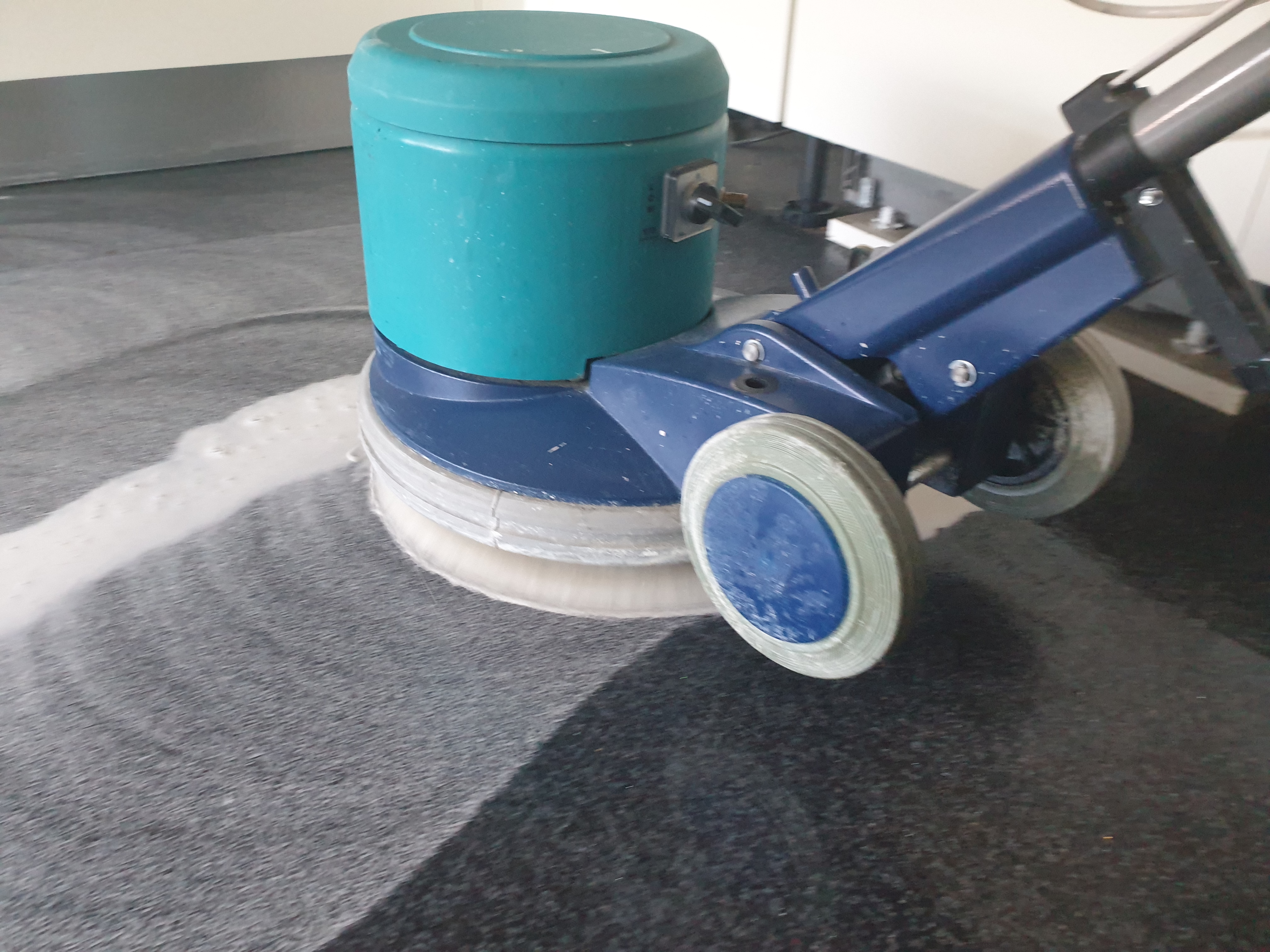 Natuursteen reiniging